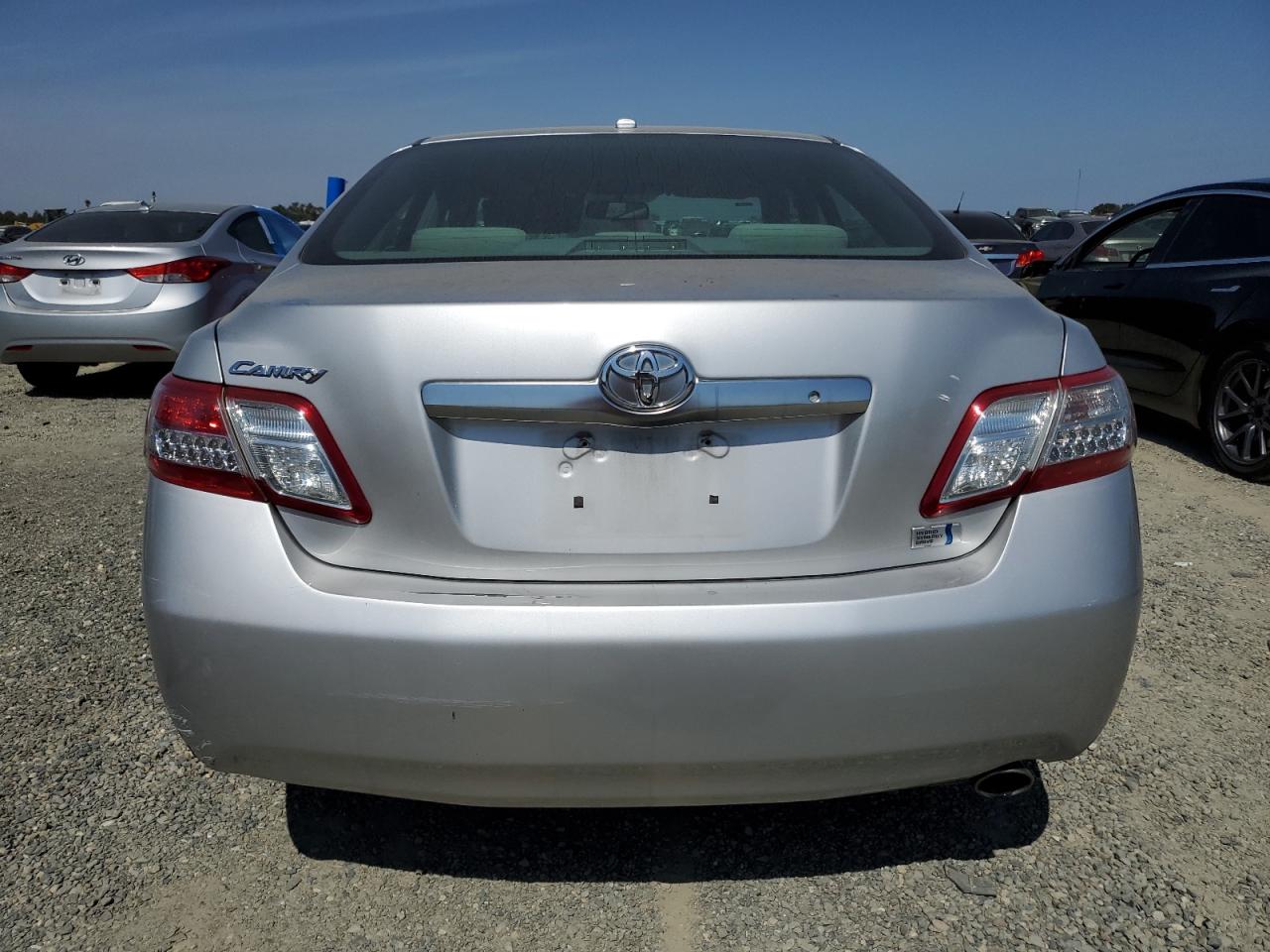 2011 Toyota Camry Hybrid VIN: 4T1BB3EK2BU133154 Lot: 71821014