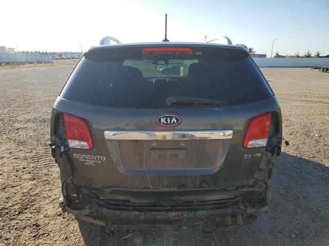  KIA SORENTO 2013 Угольный