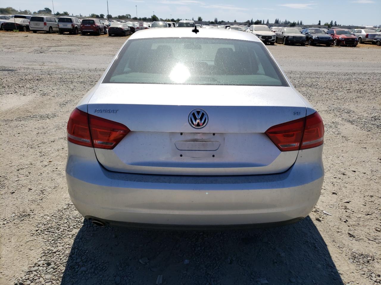 1VWBP7A36DC043717 2013 Volkswagen Passat Se