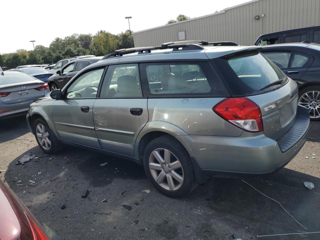 2009 Subaru Outback - Image 2