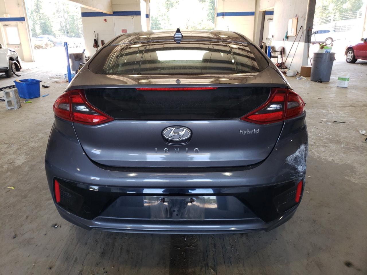 KMHC85LC9HU018750 2017 Hyundai Ioniq Limited