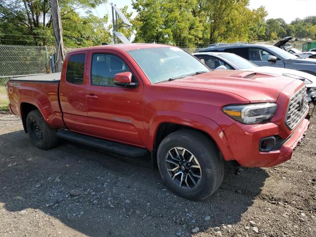  TOYOTA TACOMA 2022 Червоний