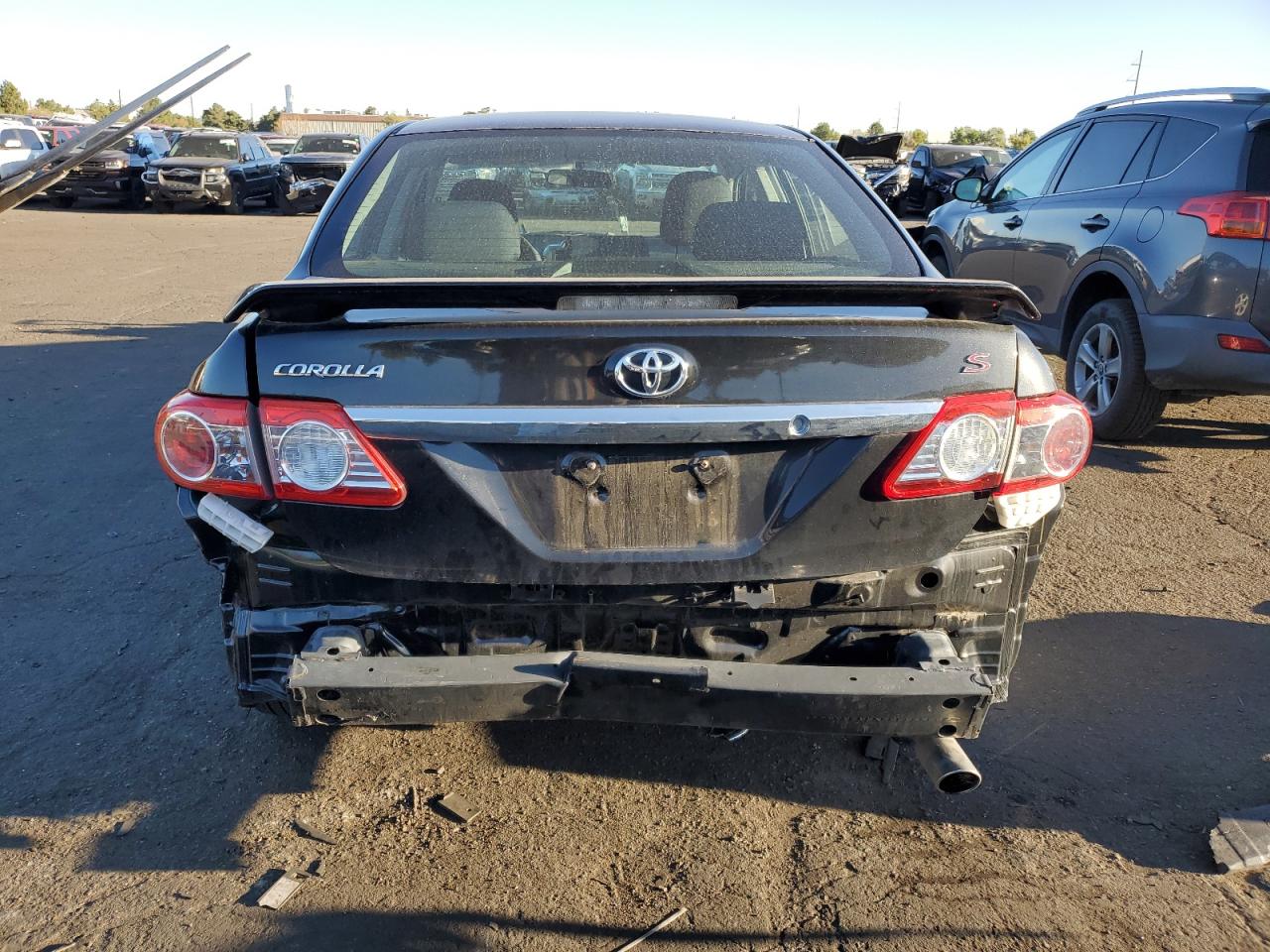 2013 Toyota Corolla Base VIN: 5YFBU4EEXDP153053 Lot: 69110984