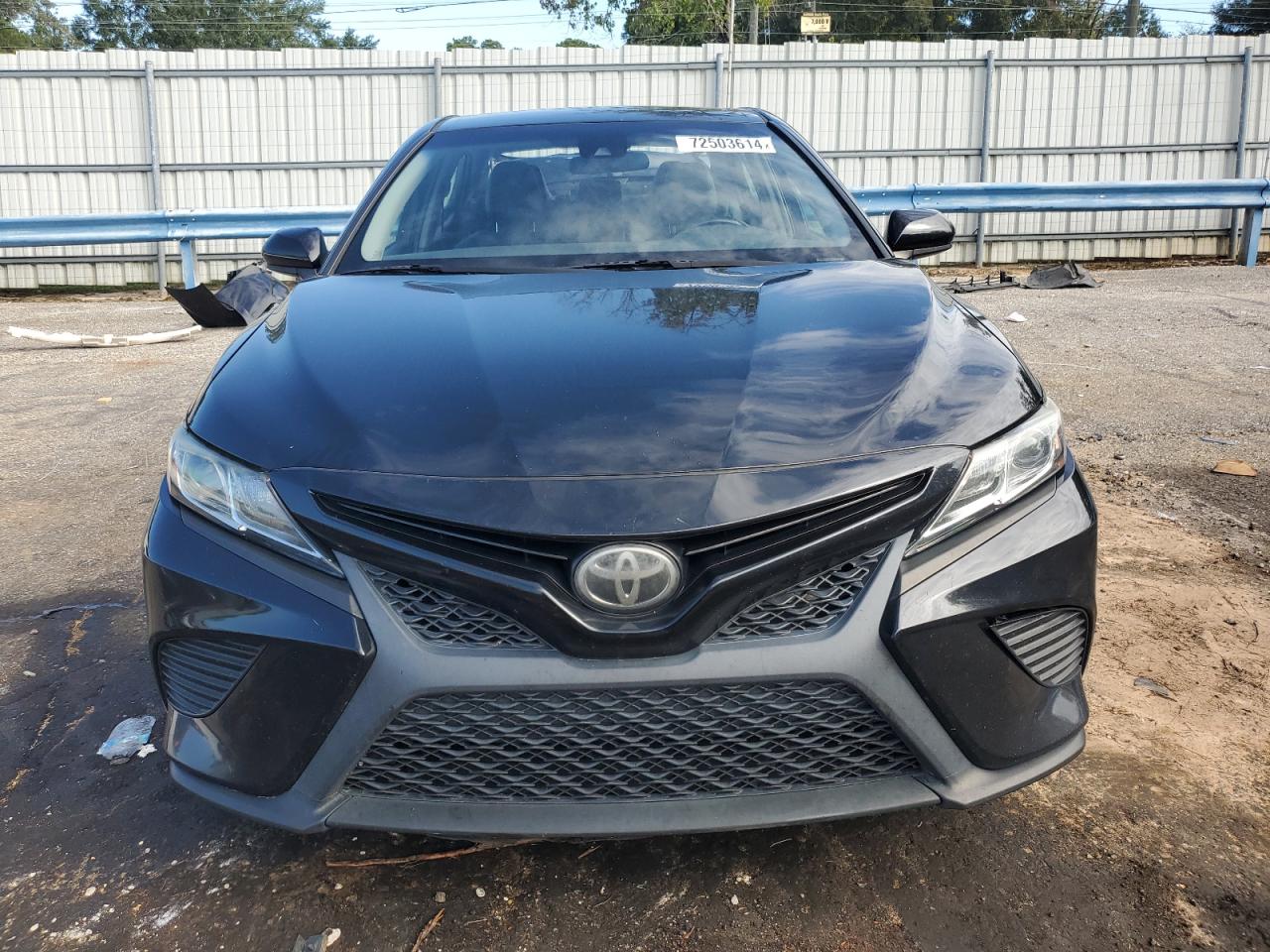 VIN 4T1B11HK3JU633969 2018 TOYOTA CAMRY no.5