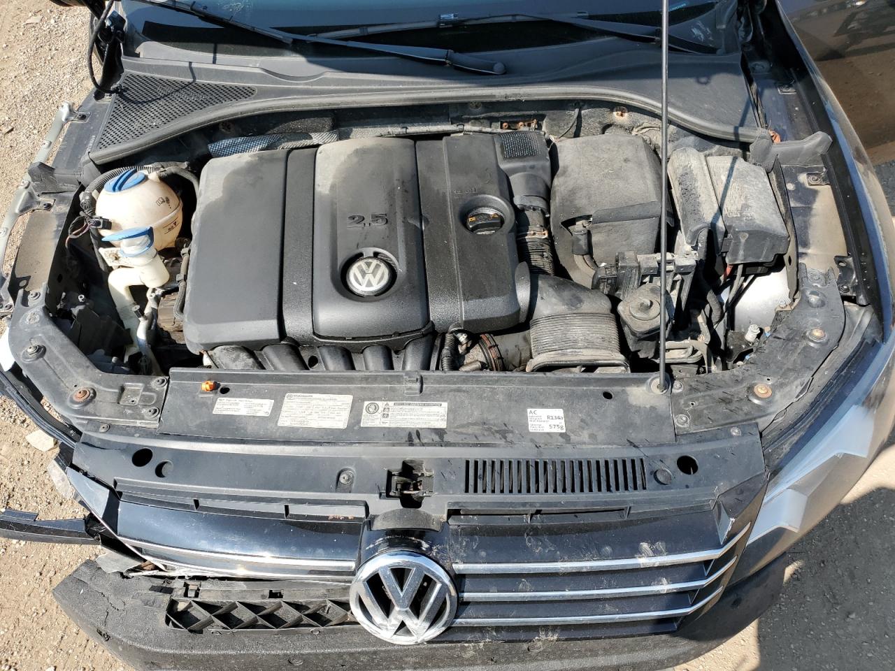 1VWAH7A35DC014945 2013 Volkswagen Passat S