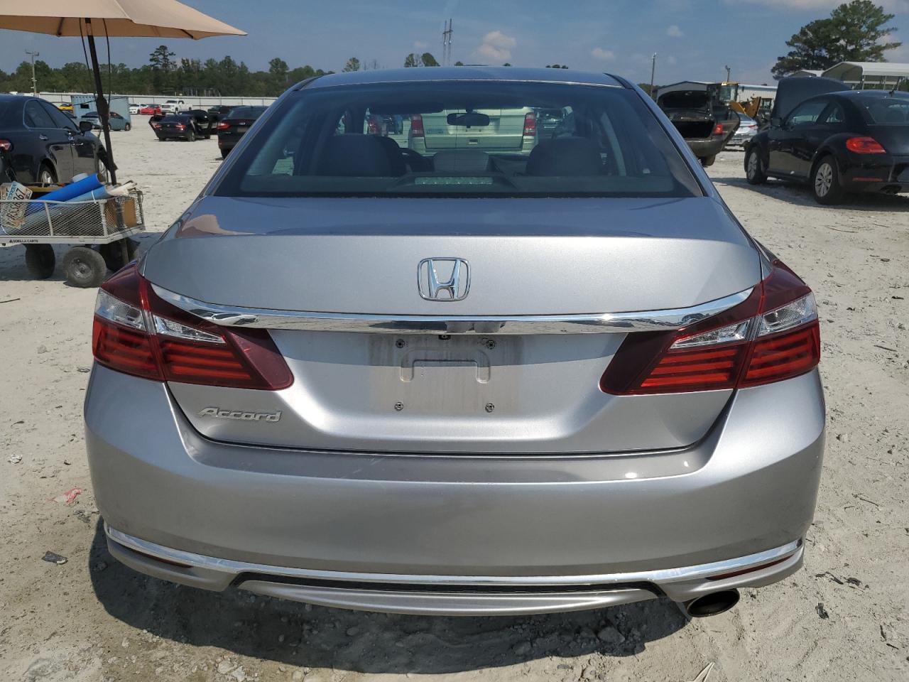 2017 Honda Accord Lx VIN: 1HGCR2F34HA063044 Lot: 72816024