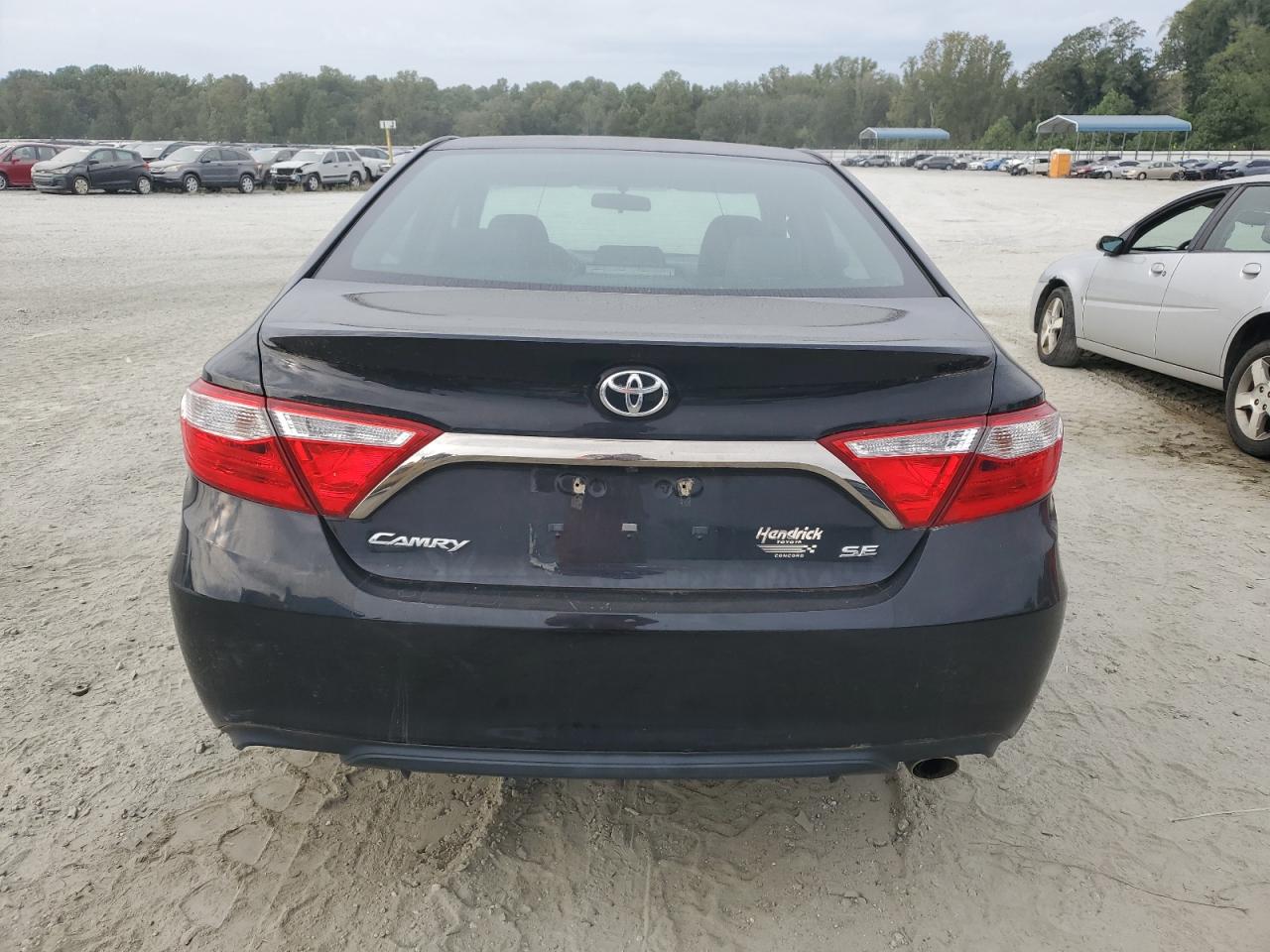 4T1BF1FK6HU688091 2017 Toyota Camry Le