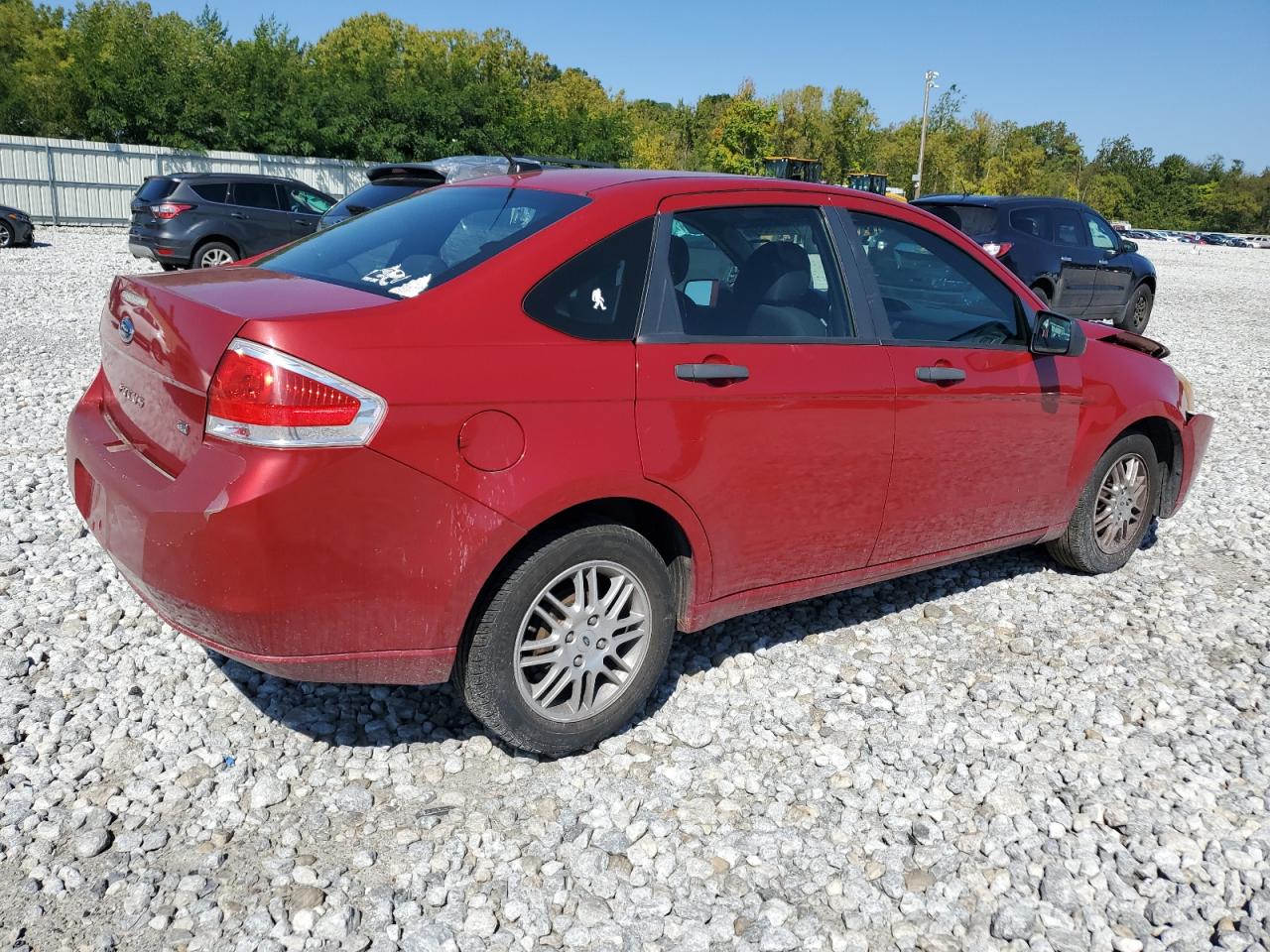 2010 Ford Focus - Image 3