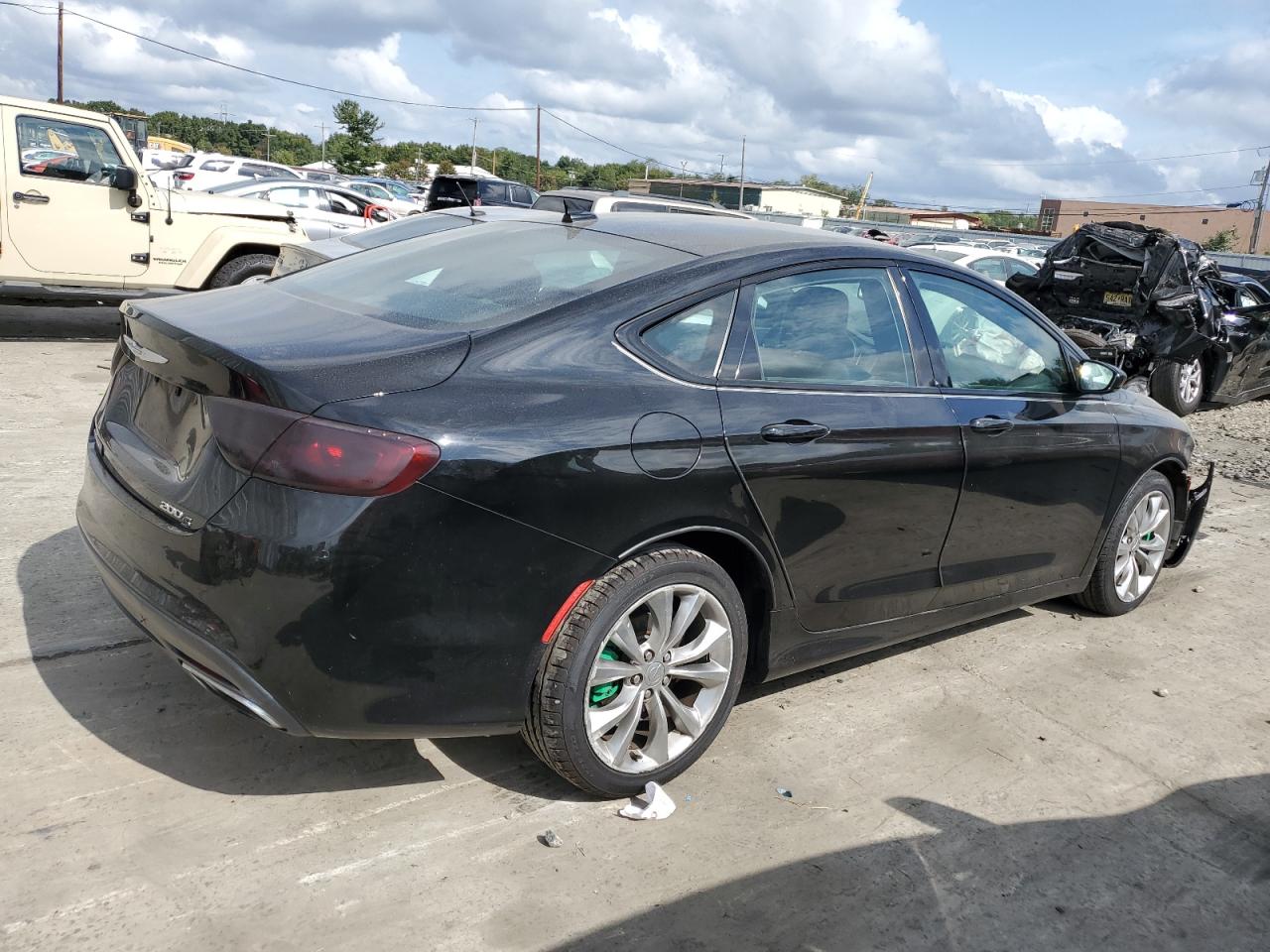 2015 Chrysler 200 S VIN: 1C3CCCDG4FN636675 Lot: 71449454