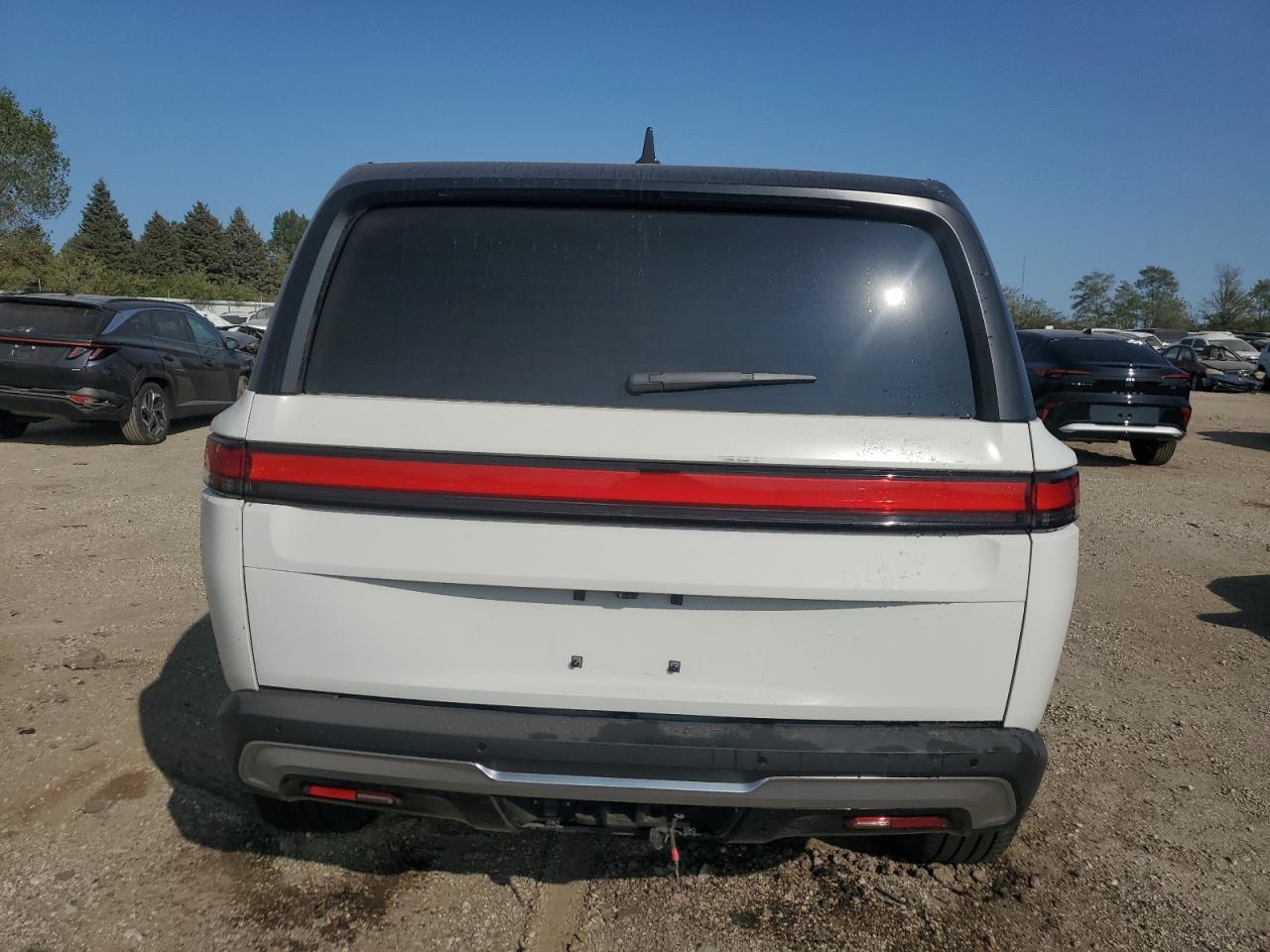 2024 Rivian R1S Adventure VIN: 7PDSGABA2RN033767 Lot: 70238394