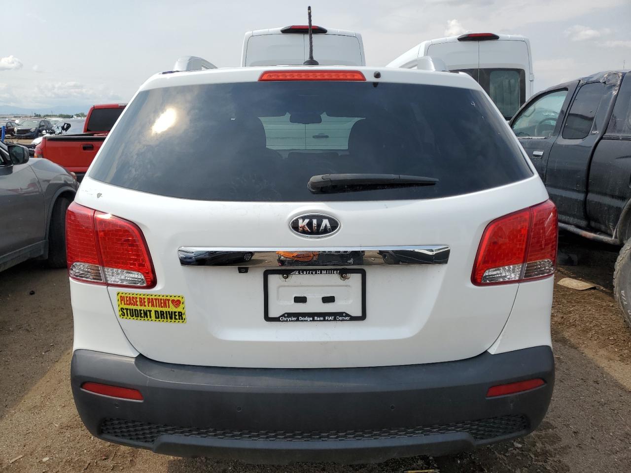 2013 Kia Sorento Lx VIN: 5XYKTDA2XDG421814 Lot: 69987904