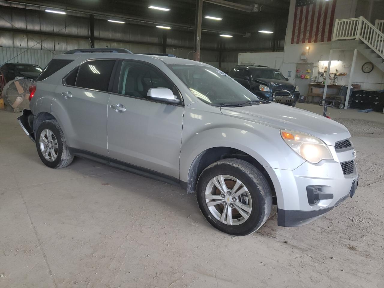 2010 Chevrolet Equinox - Image 4