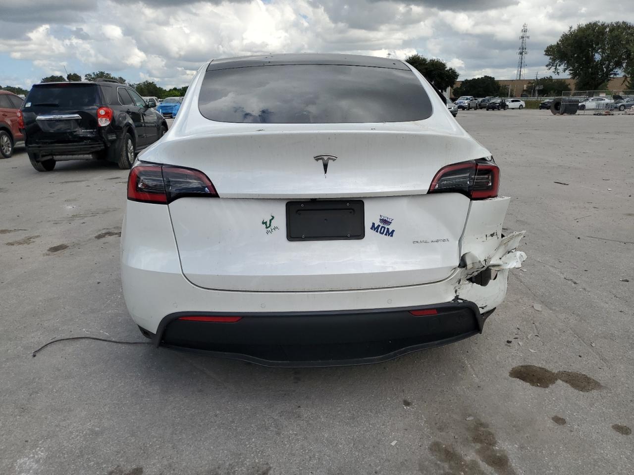 2021 Tesla Model Y VIN: 5YJYGDEE8MF106181 Lot: 72587354