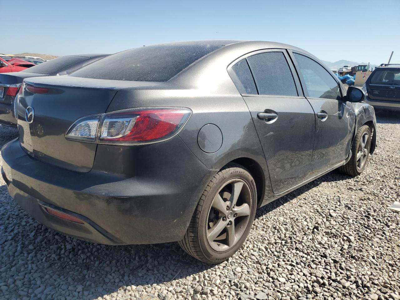 2011 Mazda 3 - Image 3
