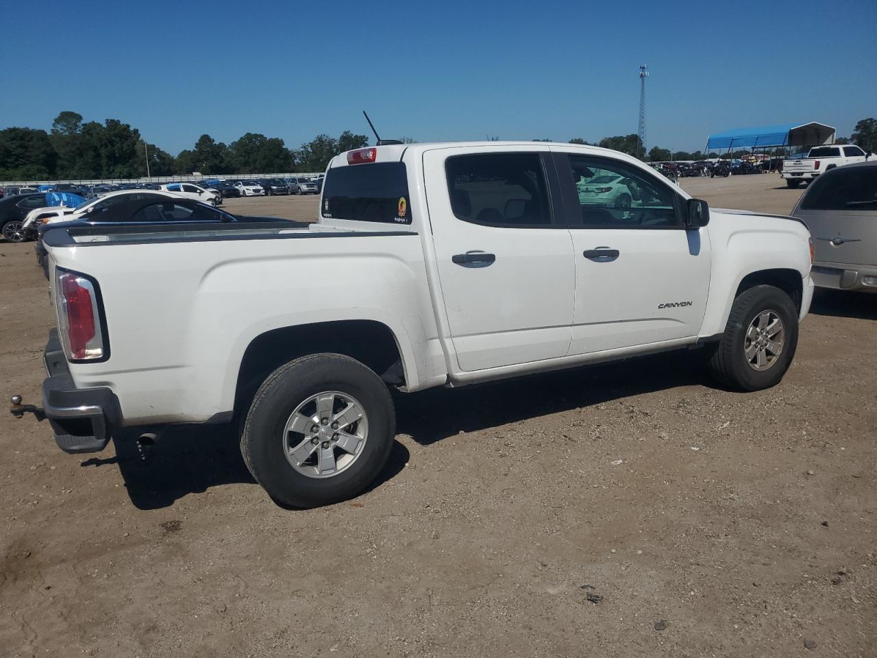 VIN 1GTG5BEN2L1168799 2020 GMC CANYON no.3