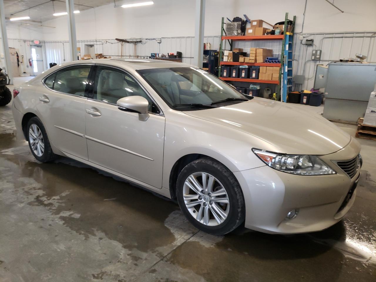 2014 Lexus Es 350 VIN: JTHBK1GG0E2115722 Lot: 71078274