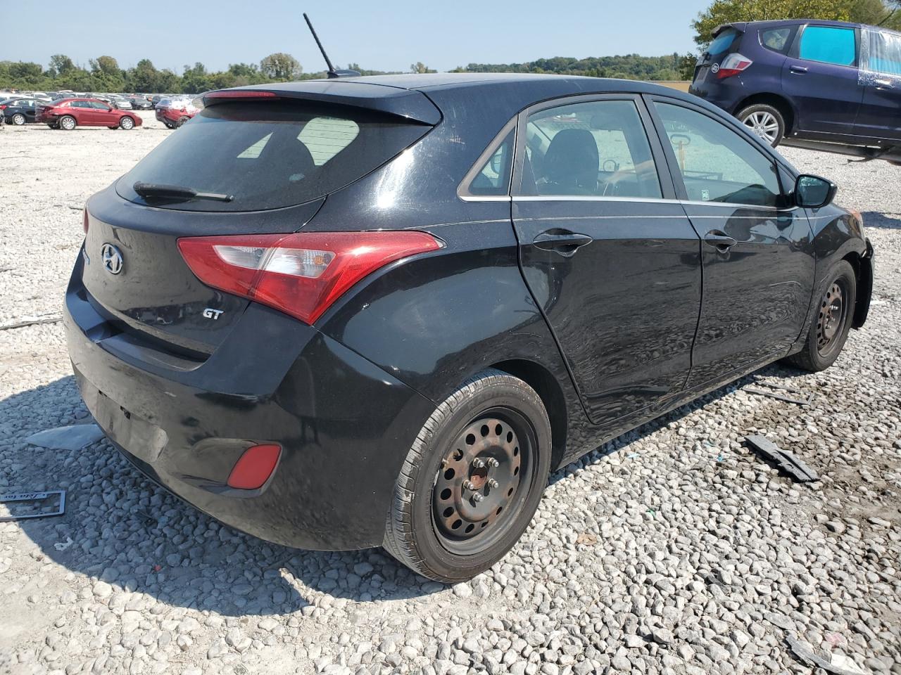 2016 Hyundai Elantra - Image 3