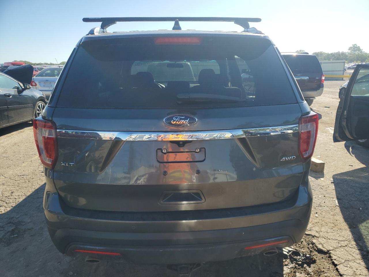 1FM5K8D85GGA98065 2016 Ford Explorer Xlt