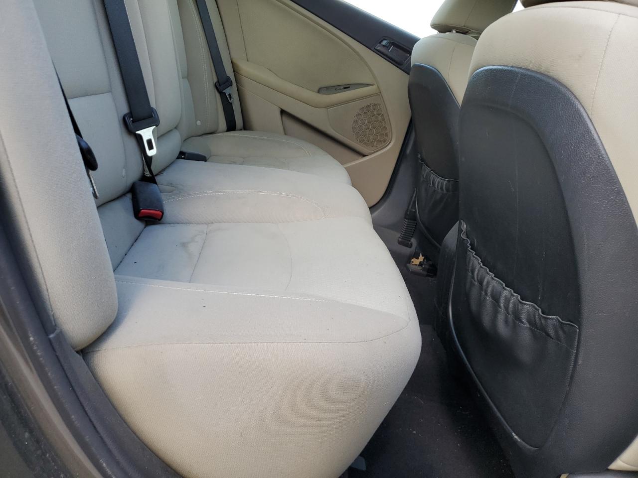 2013 Kia Optima - Image 11