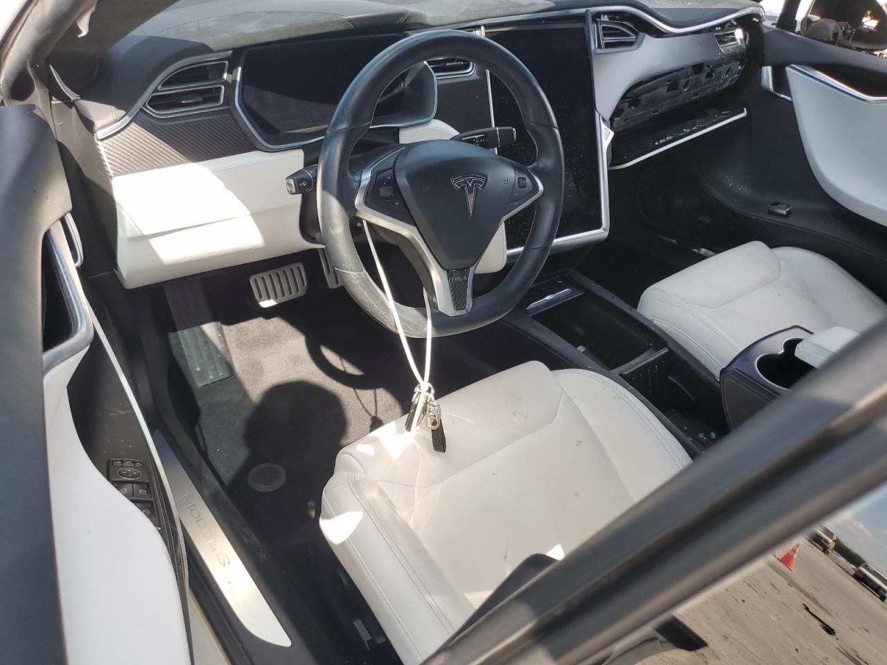 5YJSA1E42GF161906 2016 Tesla Model S