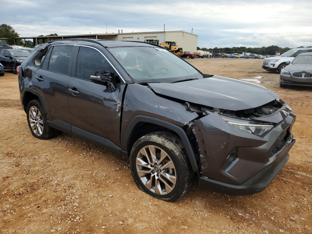 2019 Toyota RAV 4 - Image 4