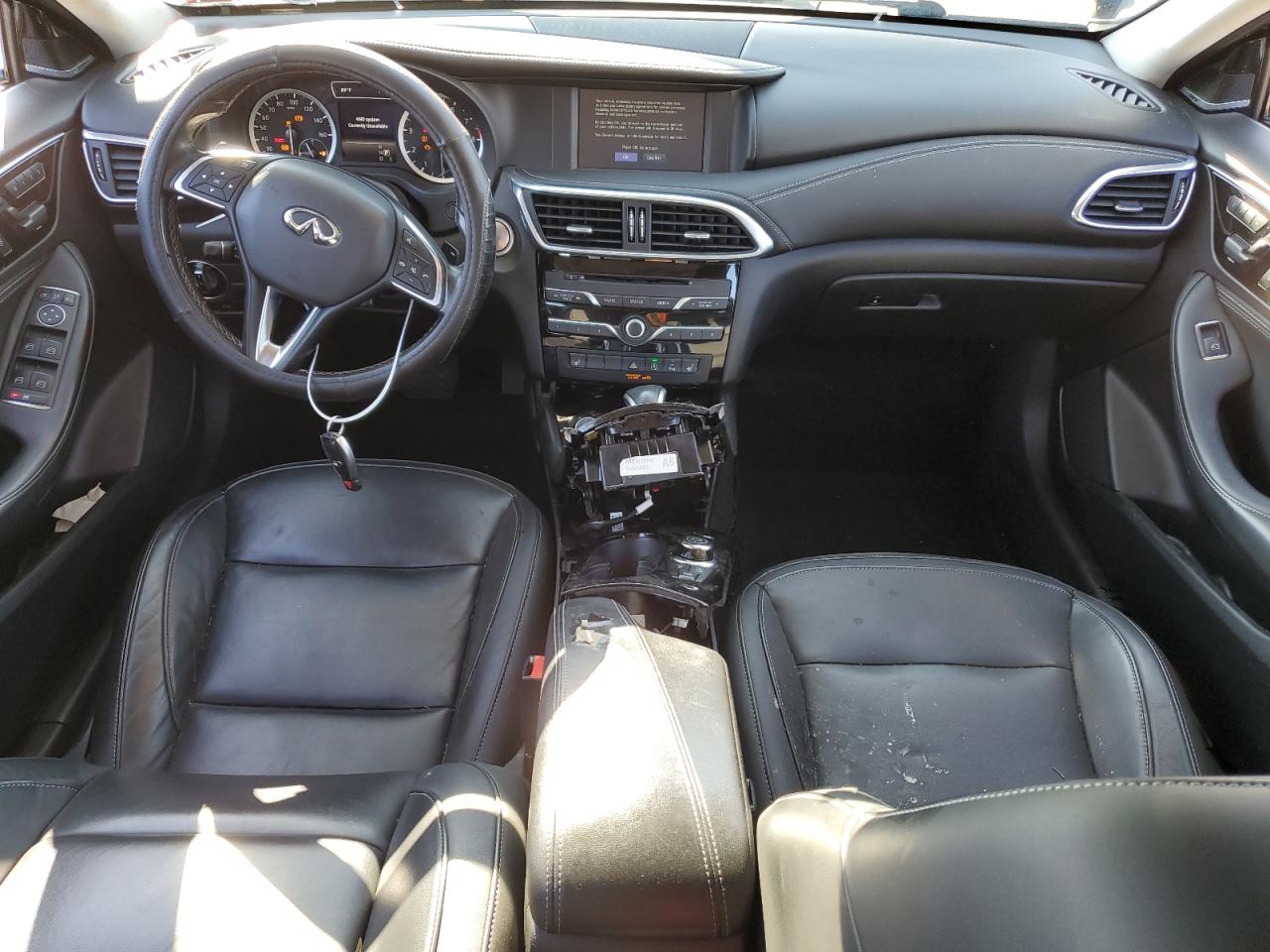 SJKCH5CR2HA034148 2017 Infiniti Qx30 Base