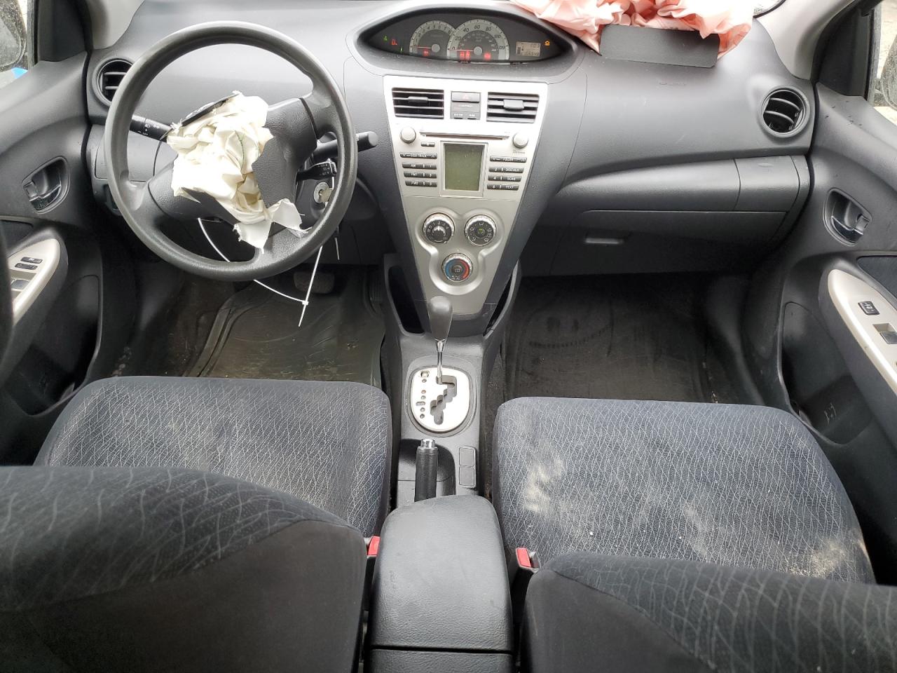 JTDBT923371144366 2007 Toyota Yaris