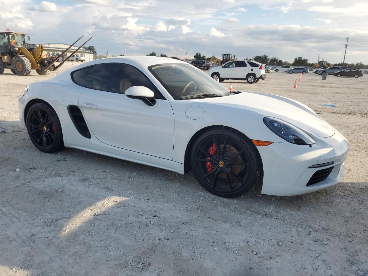 2017 Porsche Cayman - Image 4