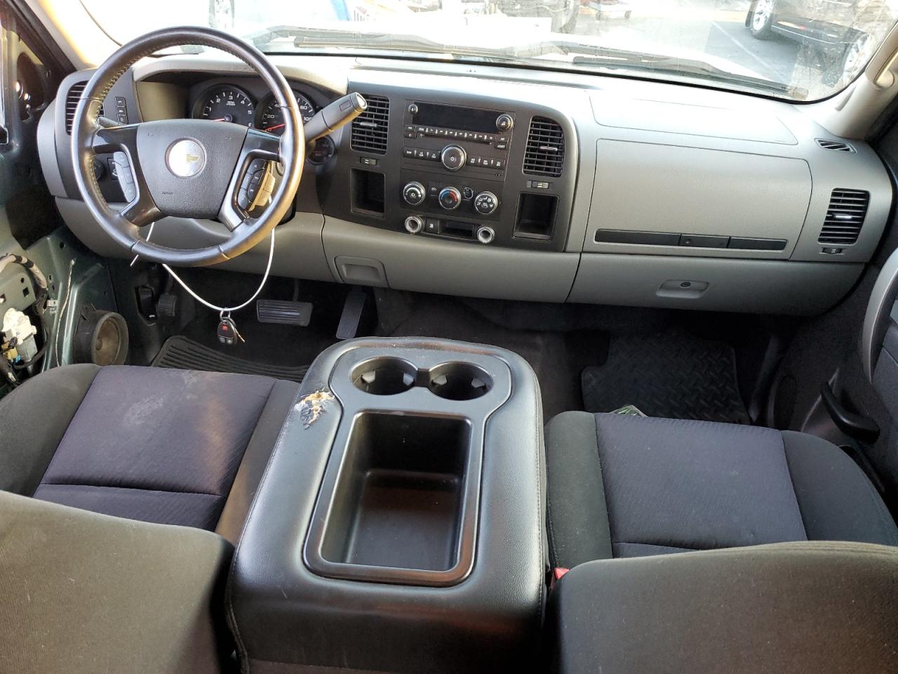 2011 Chevrolet Silverado - Image 8