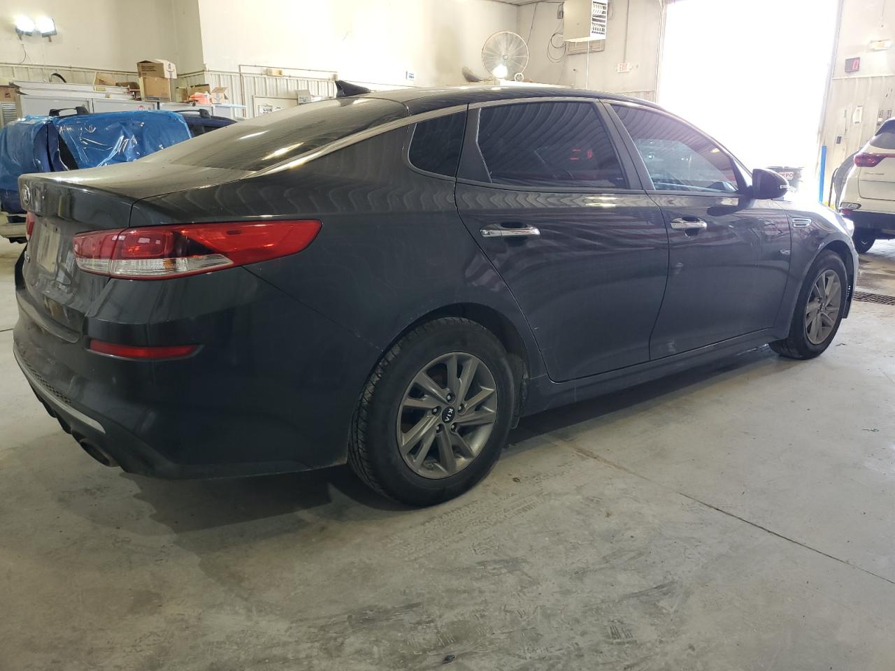 2019 Kia Optima Lx VIN: 5XXGT4L35KG325909 Lot: 71103914