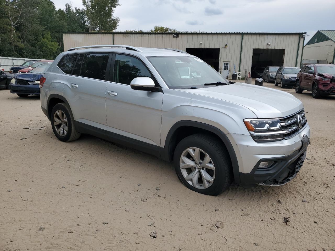 2018 Volkswagen Atlas Se VIN: 1V2KR2CA4JC576199 Lot: 71535274