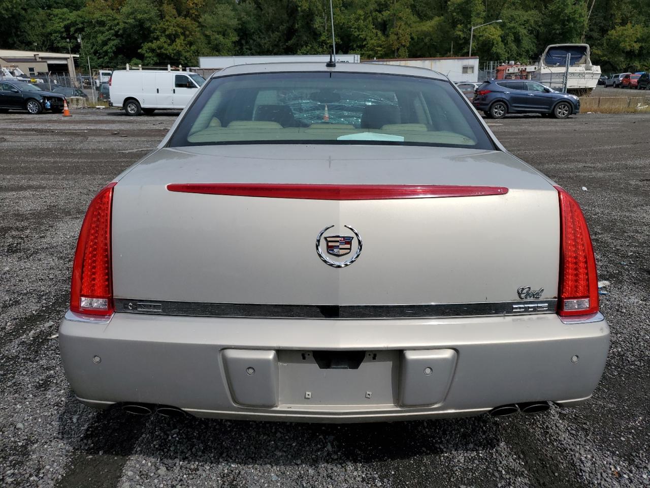 1G6KD57YX7U205708 2007 Cadillac Dts