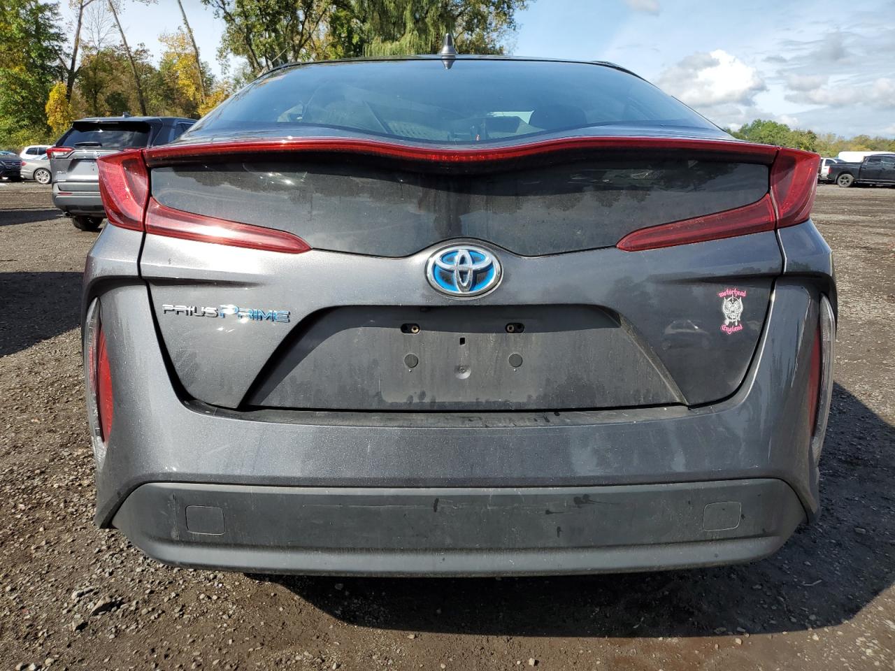 JTDKAMFP1N3205608 2022 Toyota Prius Prime Le