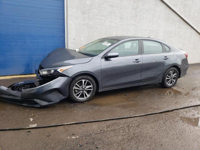 3KPF24AD7PE646716 Kia Forte LX