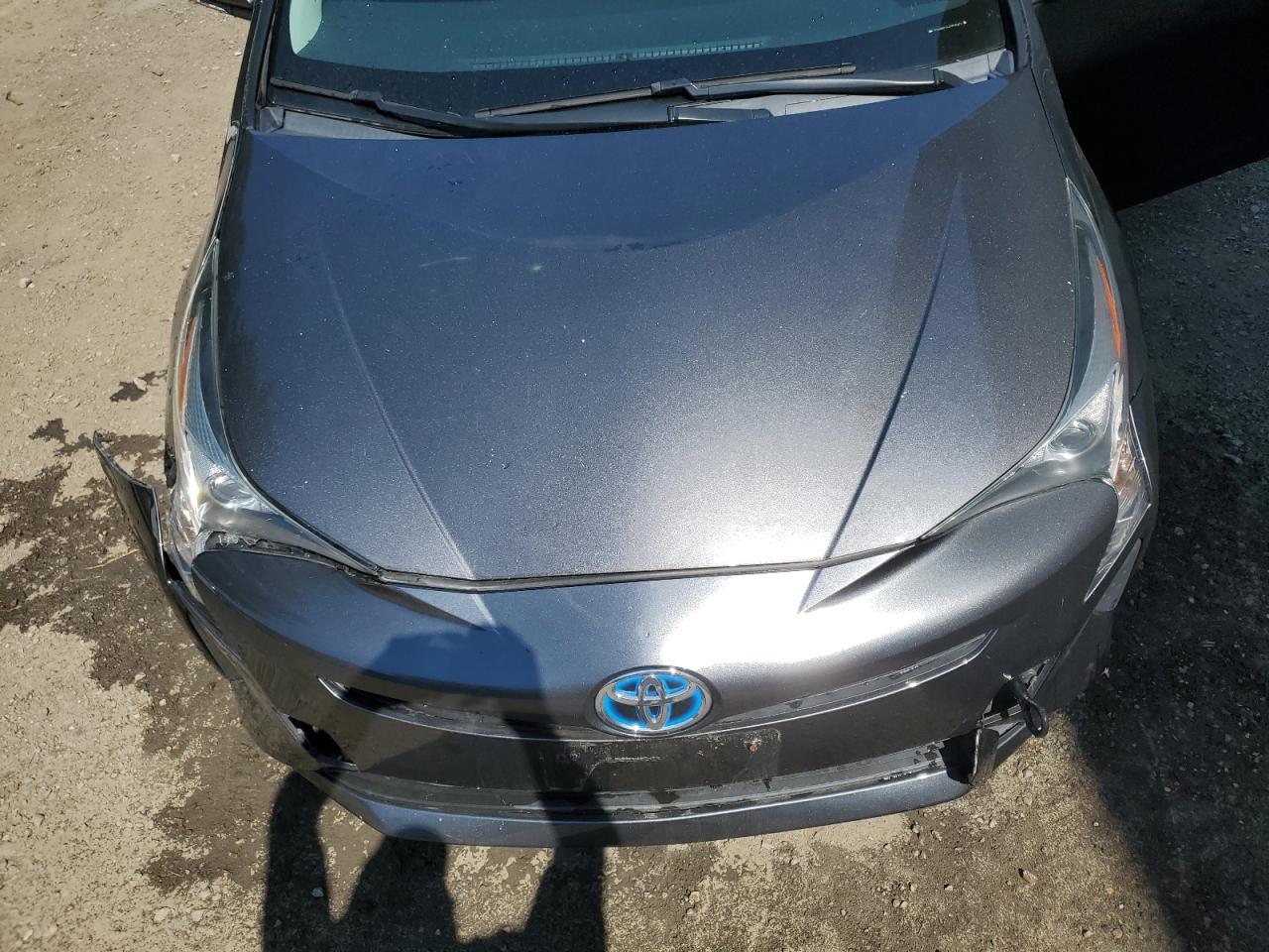 JTDKBRFU5G3005401 2016 Toyota Prius