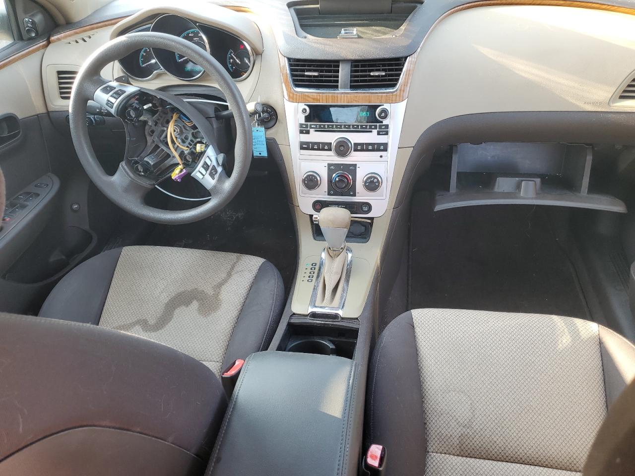 2009 Chevrolet Malibu - Image 8