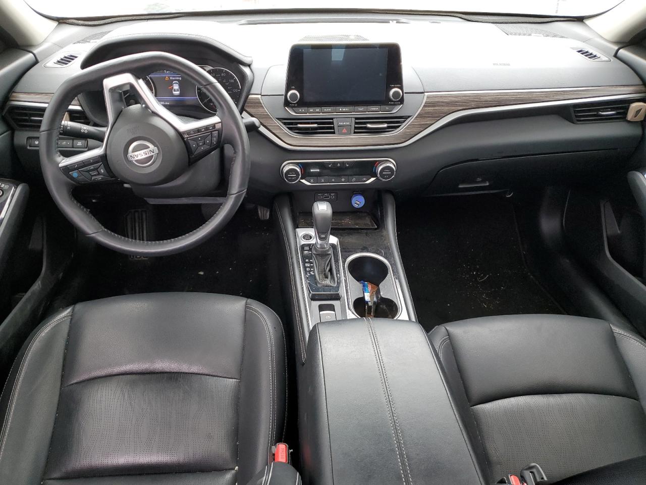 2020 Nissan Altima - Image 8