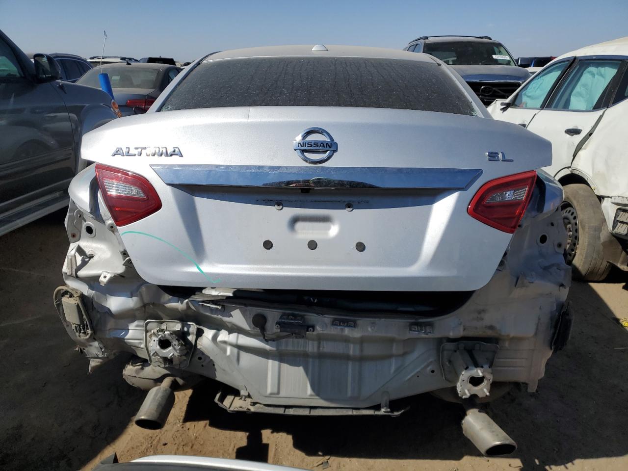 1N4AL3AP1JC250975 2018 Nissan Altima 2.5