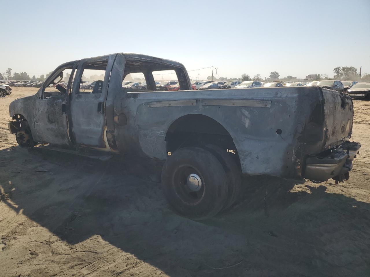 2003 Ford F350 - Image 2