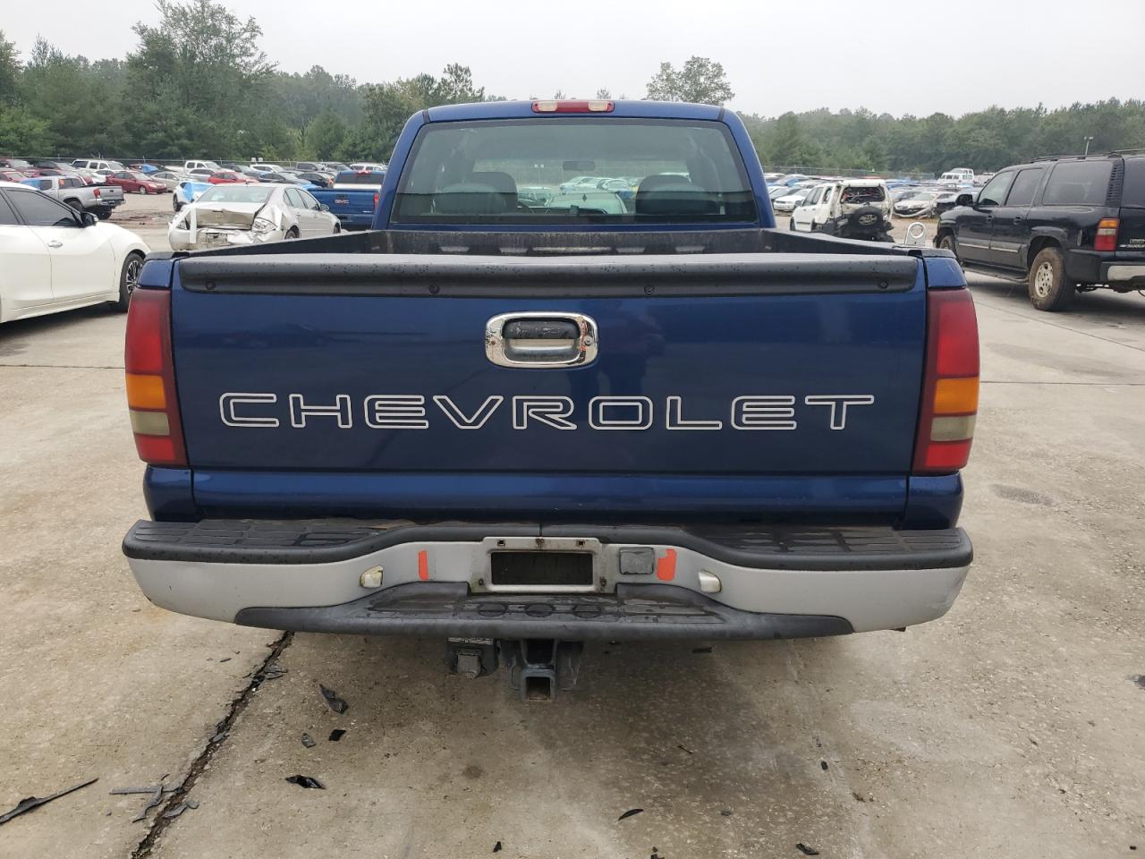 2001 Chevrolet Silverado - Image 6