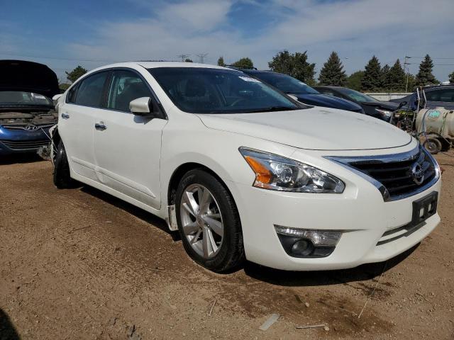  NISSAN ALTIMA 2015 White