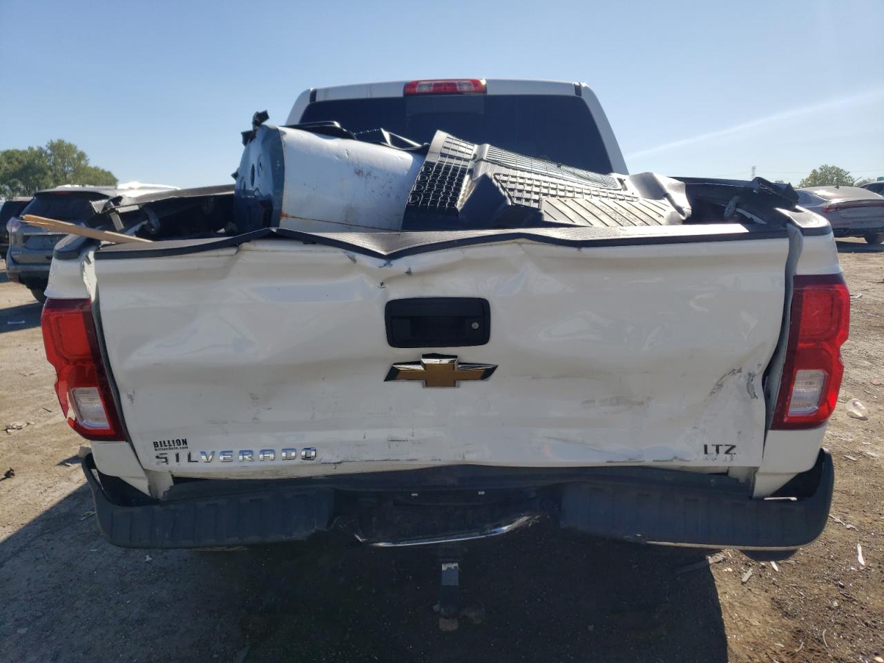 2018 Chevrolet Silverado - Image 6