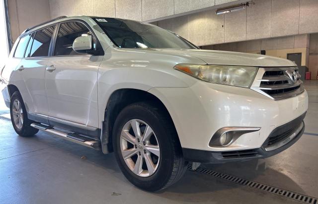 Паркетники TOYOTA HIGHLANDER 2013 Белый