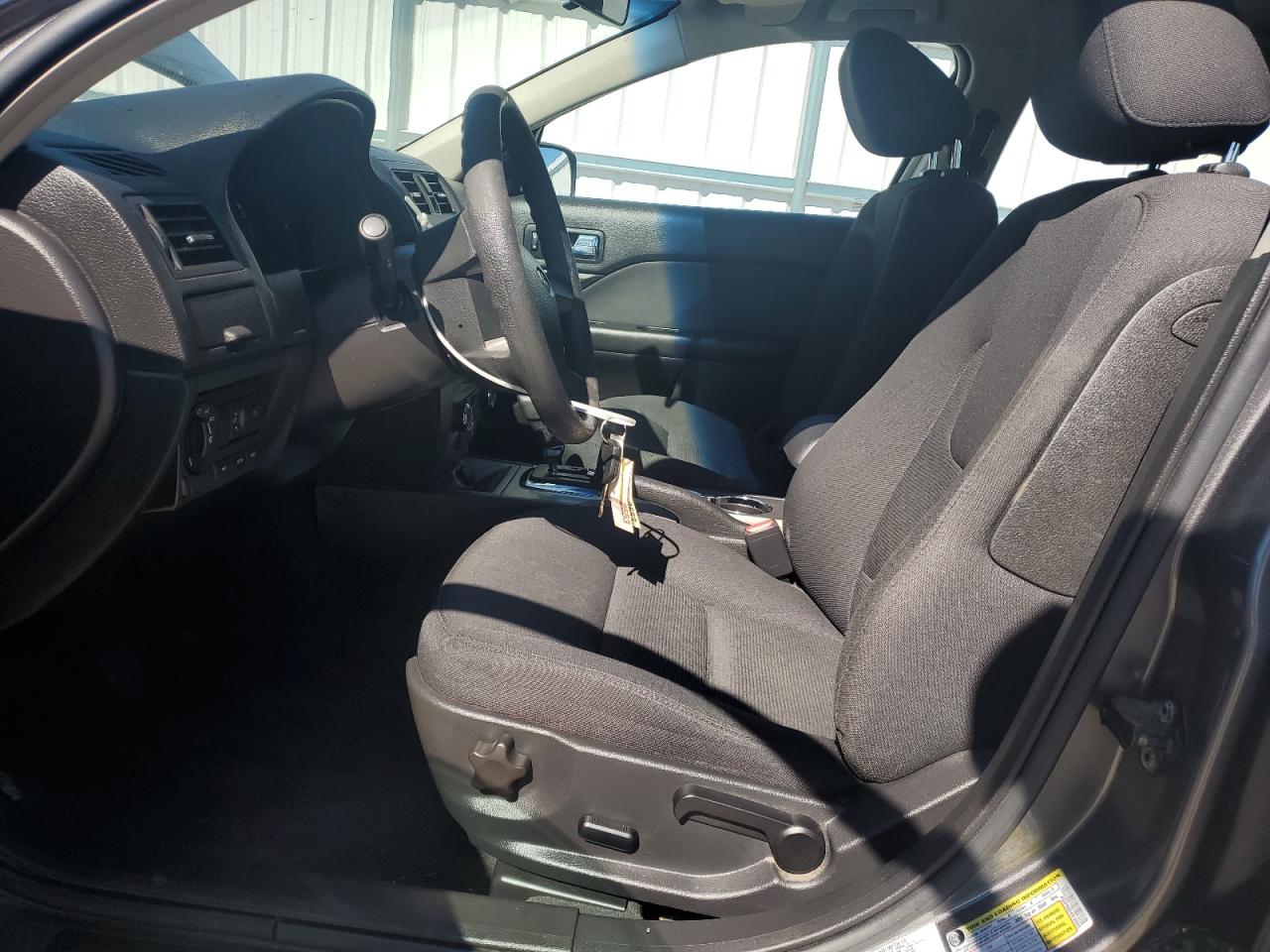 2010 Ford Fusion - Image 7