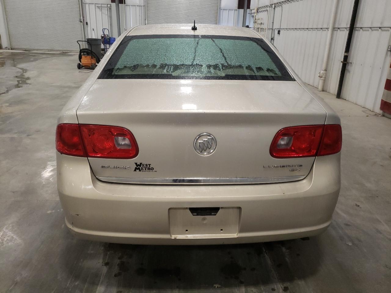 2008 Buick Lucerne Cx VIN: 1G4HP57298U208526 Lot: 73042424