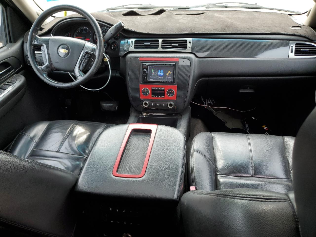 2007 Chevrolet Suburban - Image 8