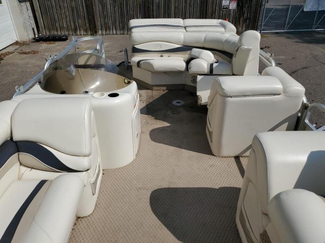 2004 BENNINGTON MARINE PONTOON