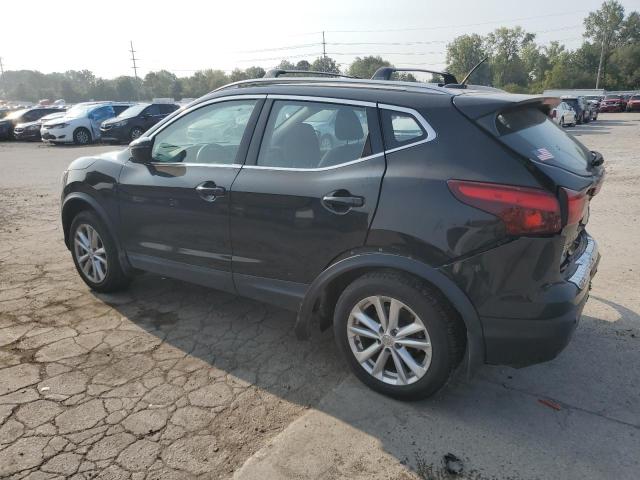  NISSAN ROGUE 2018 Czarny