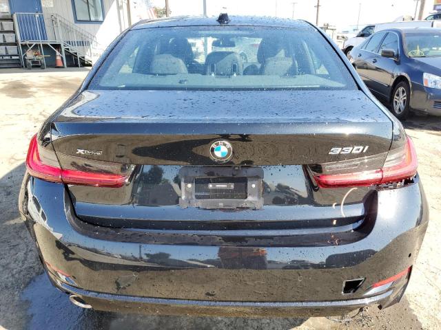 3MW89FF00R8E66739 BMW 3 Series 330XI 6