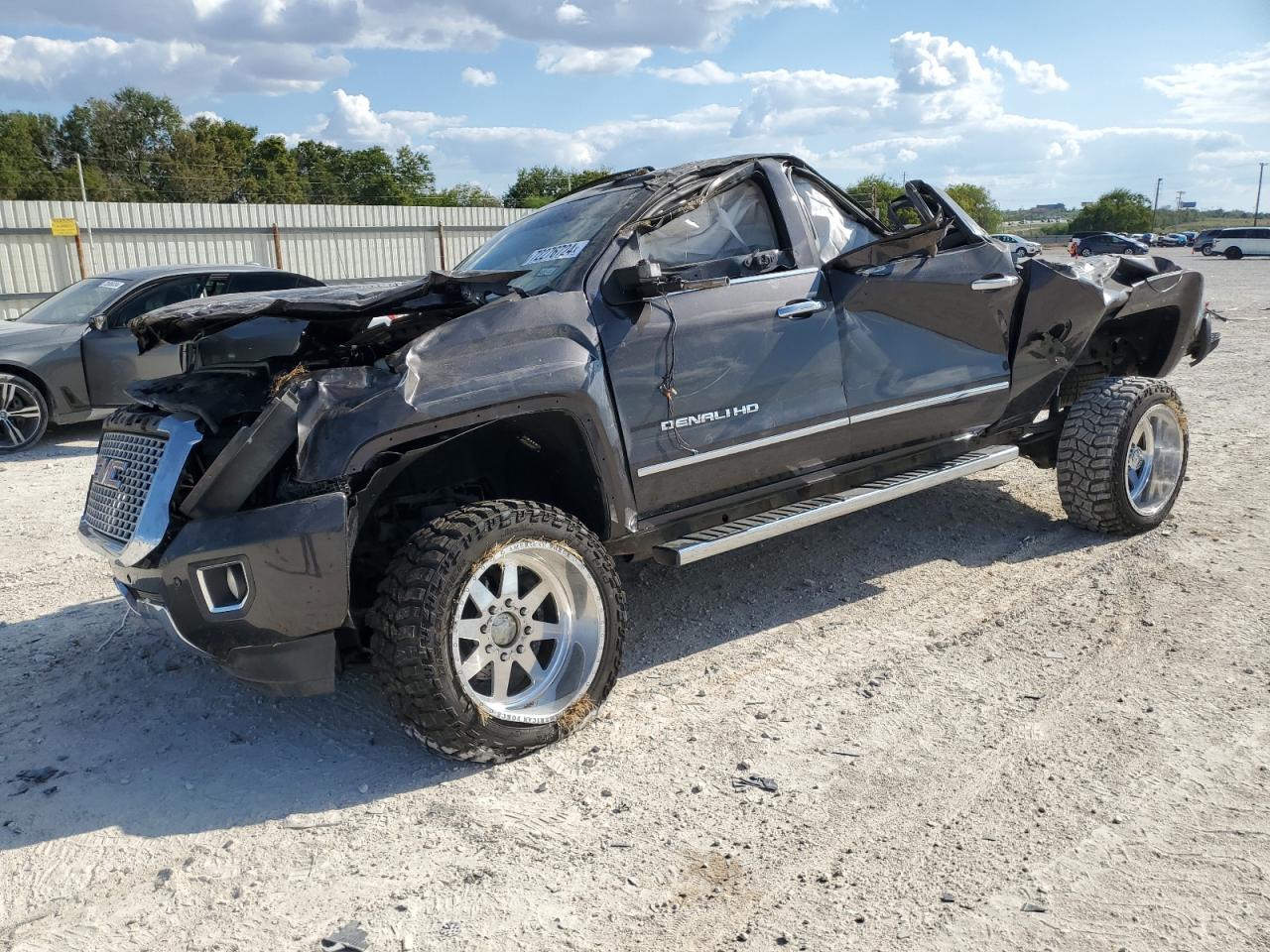 2016 GMC Sierra - Image 1